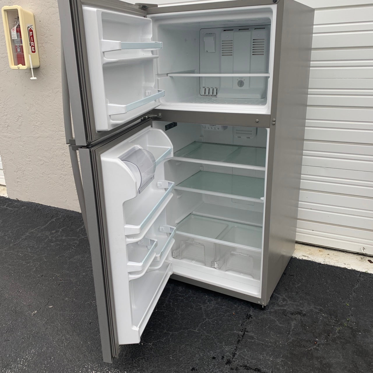 Whirlpool Stainless Steel Top and Bottom Refrigerator Whirlpool Stainless Steel Top and Bottom Refrigerator